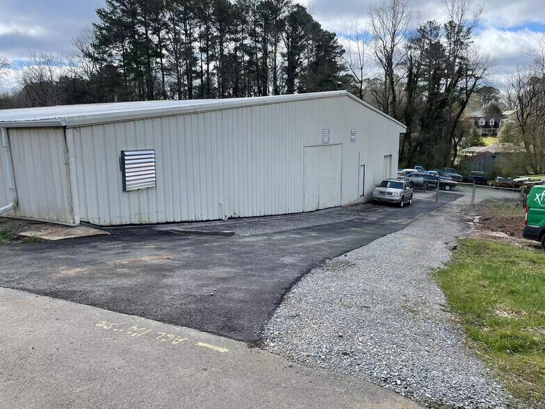 More Photos Of 59 Rogers Ave, Jasper Warehouse For Sale