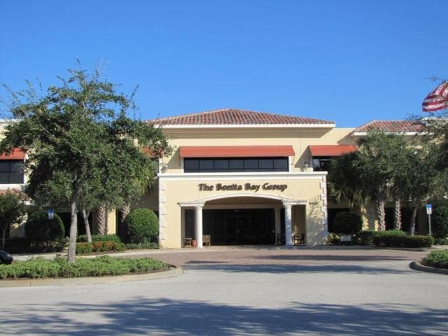 More Photos Of 9990 Coconut Rd, Estero Medical For Lease