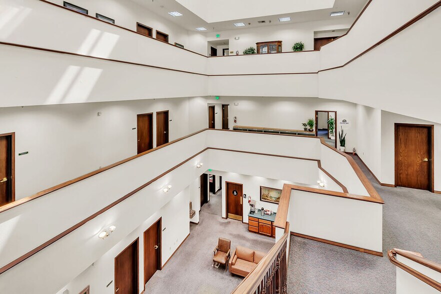 More Photos Of 16600 Woodruff Ave, Bellflower Medical For Sale