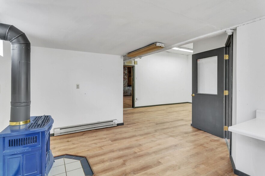 More Photos Of 260 Columbus Ave, Pittsfield Storefront Retail Office For Sale