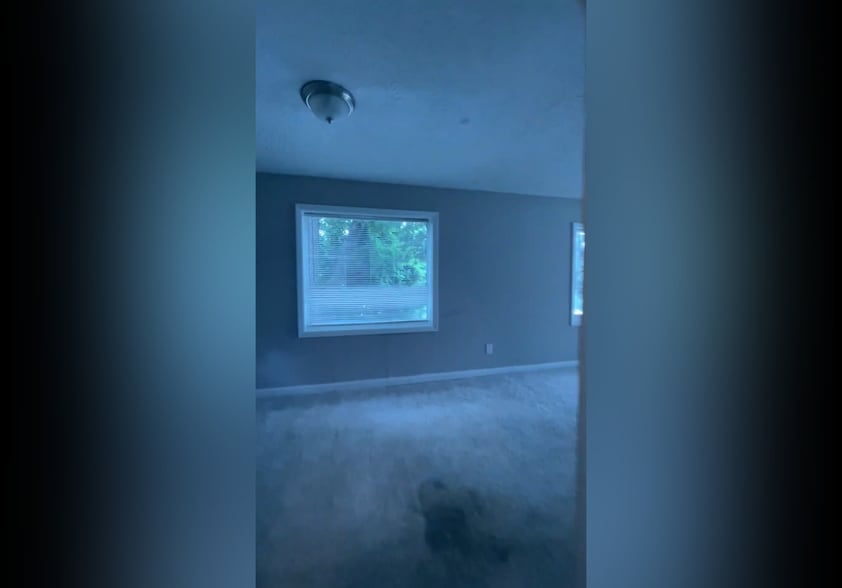 More Photos Of 2401 Huntington Ave, Alexandria Office For Sale