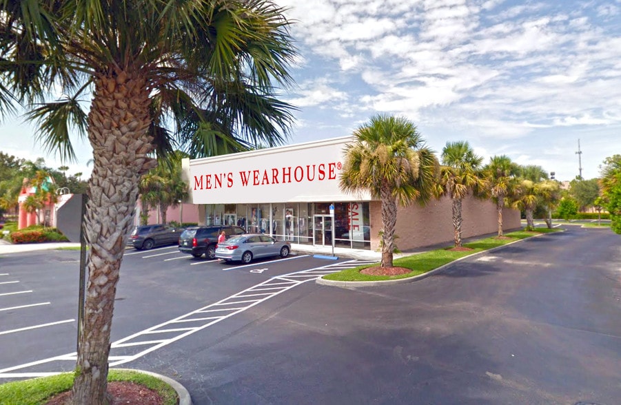 More Photos Of 2670-2860 NW Federal Hwy, Jensen Beach Storefront For Sale
