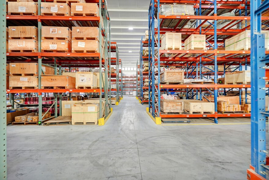 More Photos Of 2010/2015 44th St, Odessa Industrial For Sale