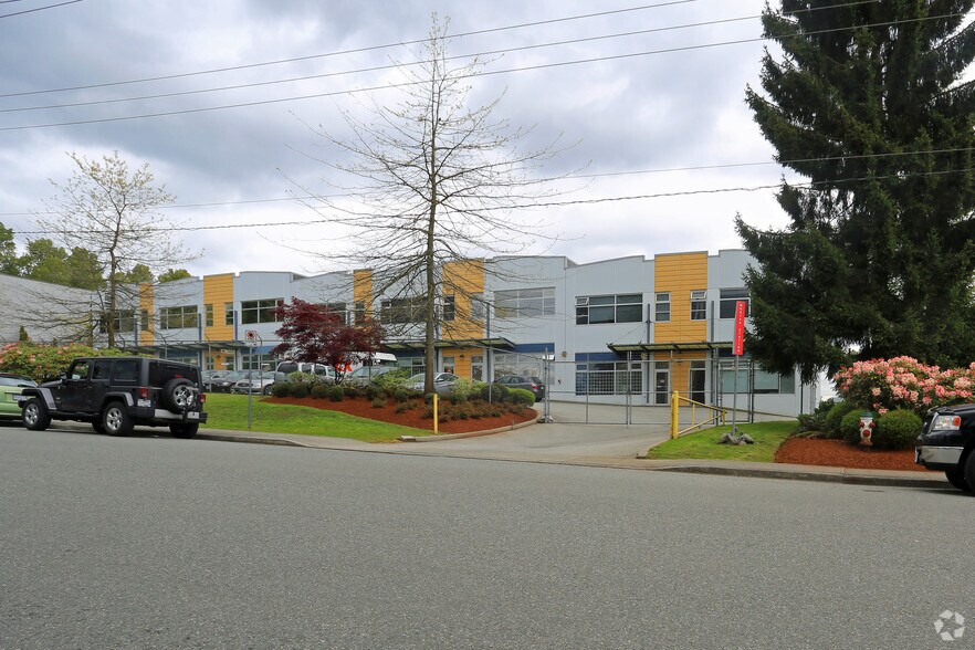 More Photos Of 4210 Phillips Ave, Burnaby Movie Radio TVStudio For Sale