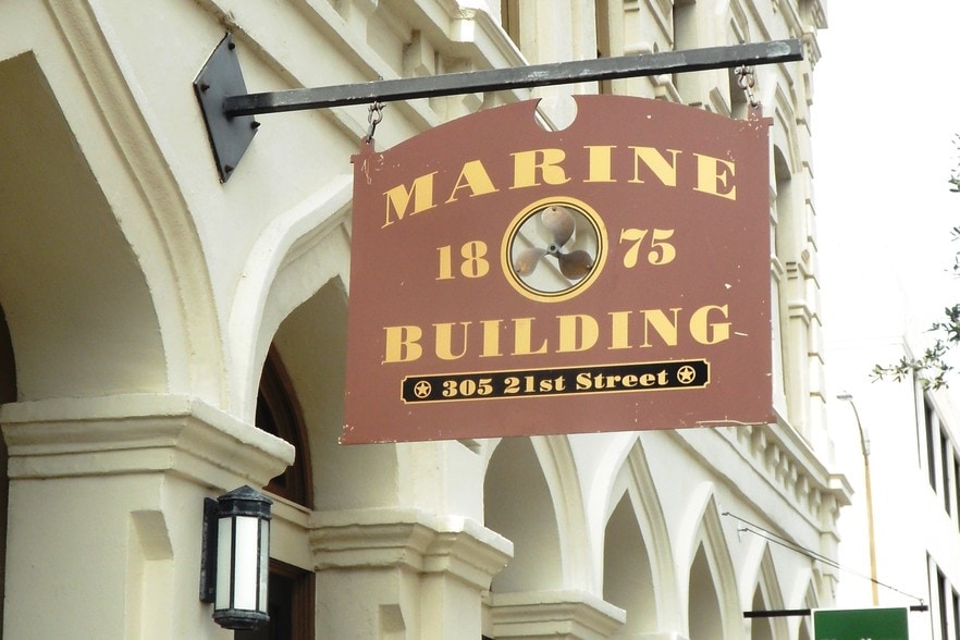 More Photos Of 2101 Mechanic St, Galveston Office For Sale