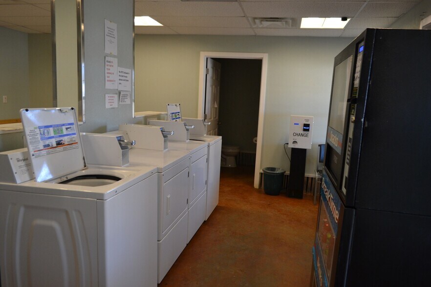 More Photos Of 16677 US Highway 77, Springer Multifamily For Sale