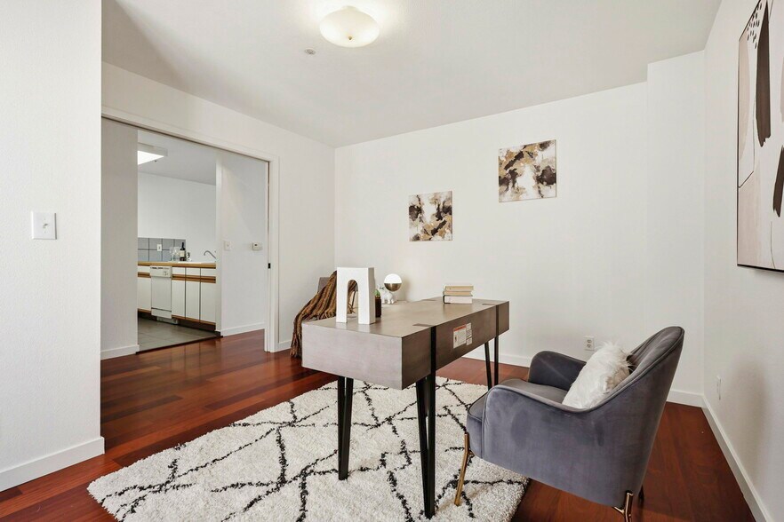More Photos Of 1678 Wallace Ave, San Francisco Specialty For Sale