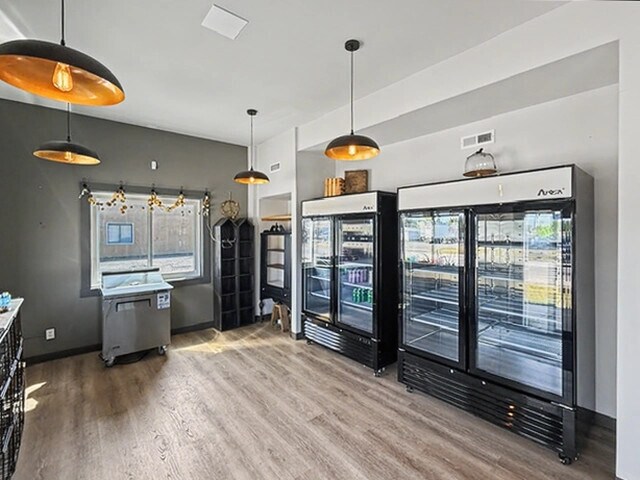 More Photos Of 393 Woodward Ave, Kingsford General Retail For Sale