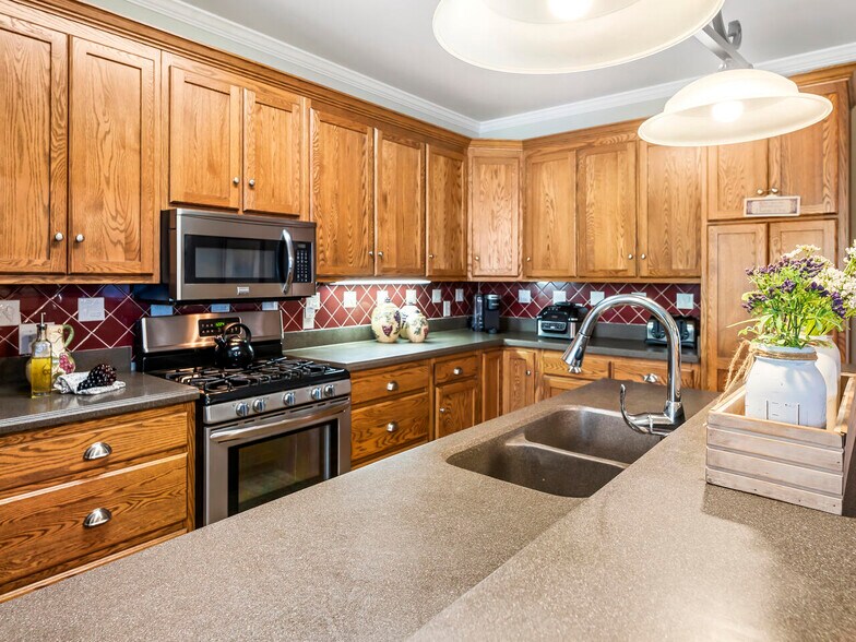 More Photos Of 665 N Hulett Rd, Villa Rica Winery Vineyard For Sale