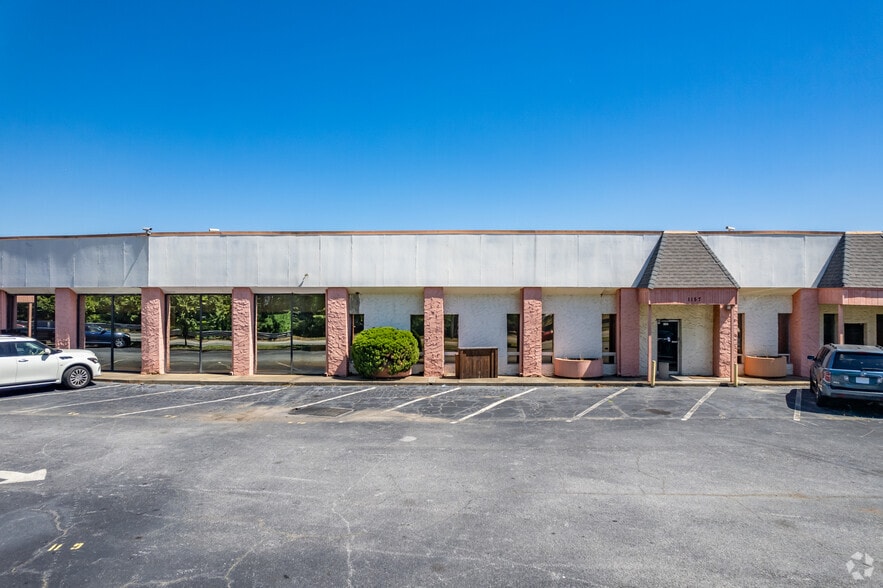 11291199 Willingham Dr, East Point, GA 30344 Industrial For Lease