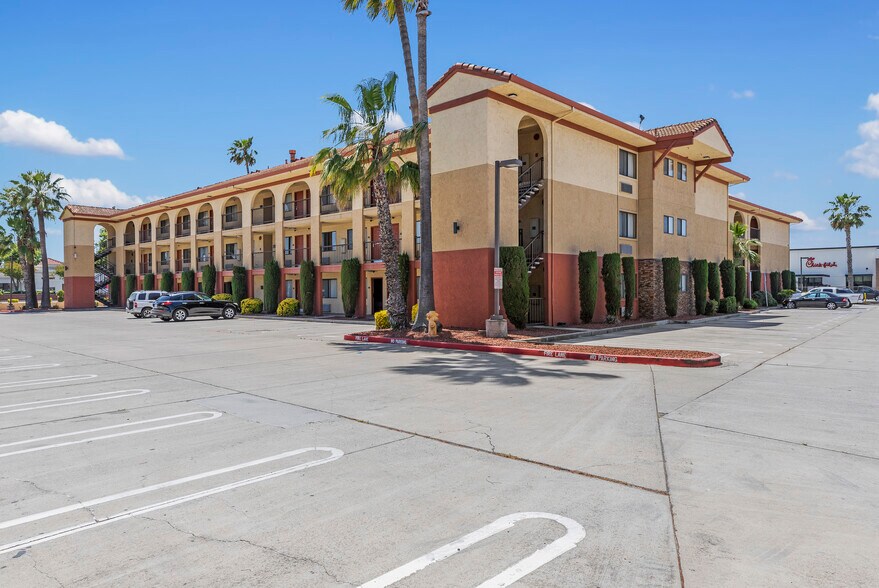More Photos Of 1415 E Yosemite Ave, Manteca Hotel For Sale