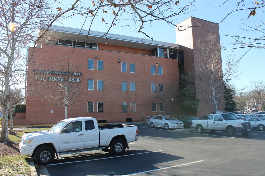 6200 Baltimore Ave, Riverdale, MD 20737 Office For Lease