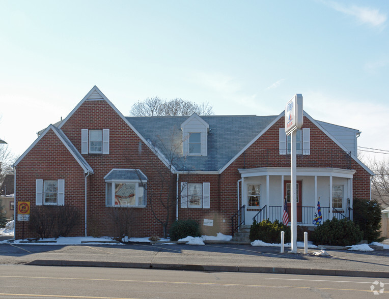 Primary Photo Of 521 N Derr Dr, Lewisburg Office Residential For Sale