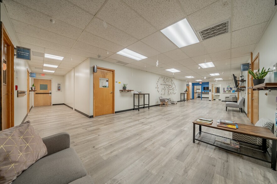 More Photos Of 1331 High Ave, Oshkosh Religious Facility For Sale