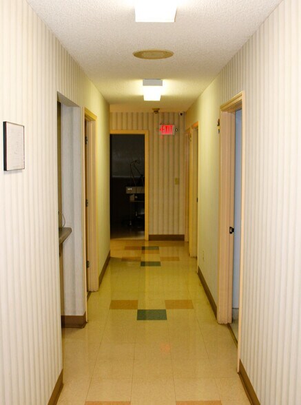 More Photos Of 280 General Daniel Ave N, Danielsville Medical For Lease