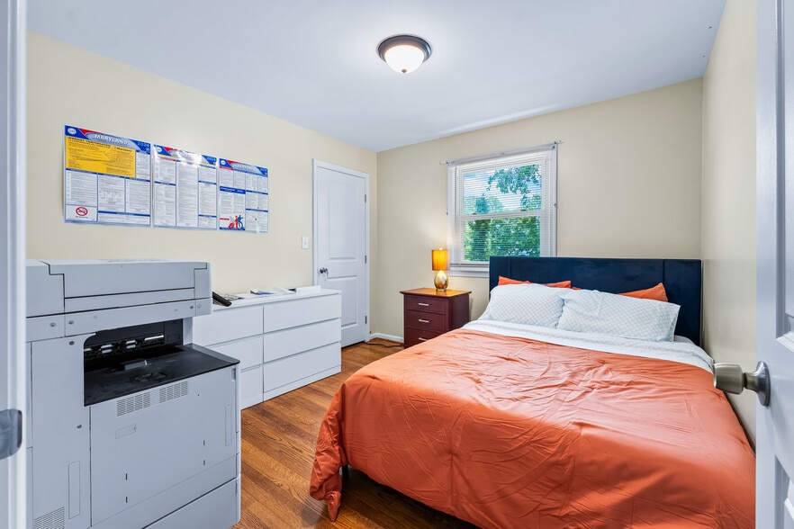 More Photos Of 208 Prenton St, Upper Marlboro Healthcare For Sale