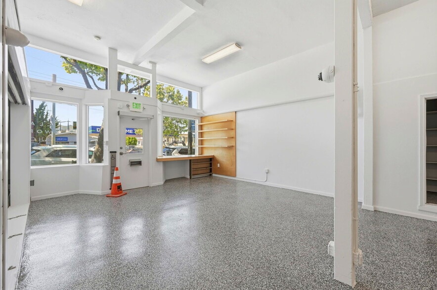 More Photos Of 3415-3417 Mission St, San Francisco Storefront Retail Residential For Lease