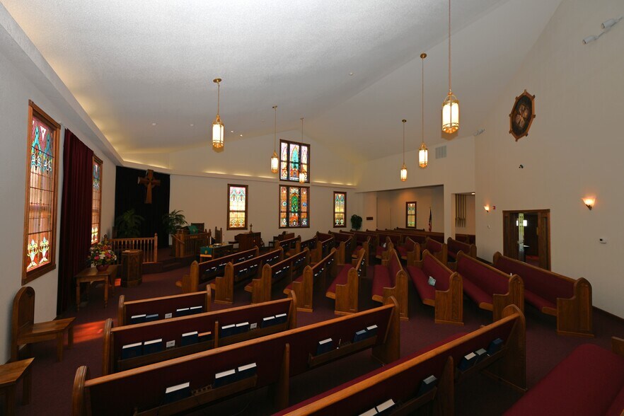 More Photos Of 77 E 50 N, Winamac Religious Facility For Sale