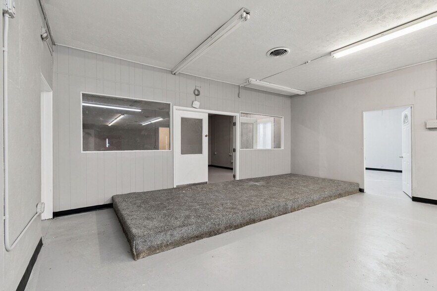 More Photos Of 715 McDuff Ave, Jacksonville Storefront Retail Residential For Sale
