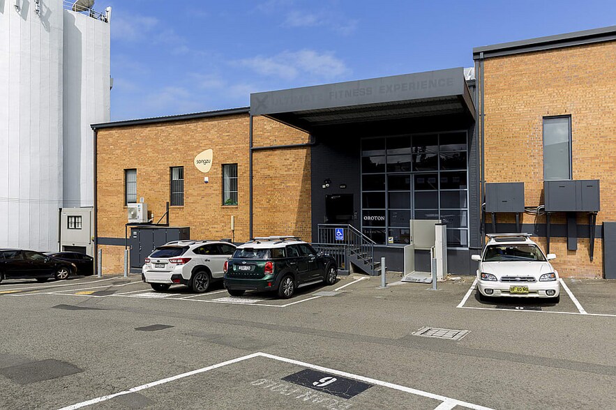 More Photos Of 56 Victoria St, McMahons Point Office For Lease