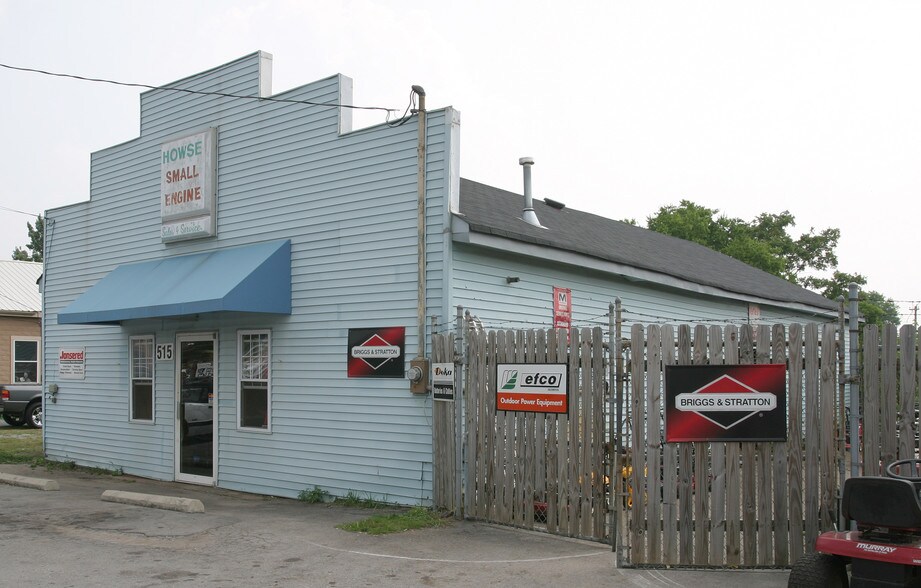 Primary Photo Of 515 W College, Murfreesboro Freestanding For Sale