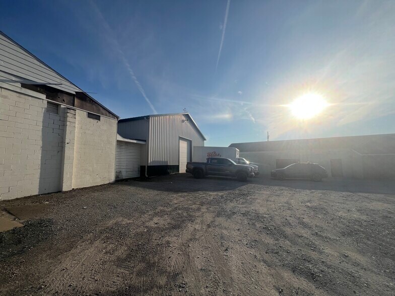 More Photos Of 1205 Spring St, Latrobe Warehouse For Sale