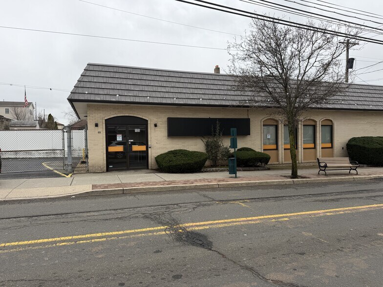 More Photos Of 349 John St, East Newark Office For Sale