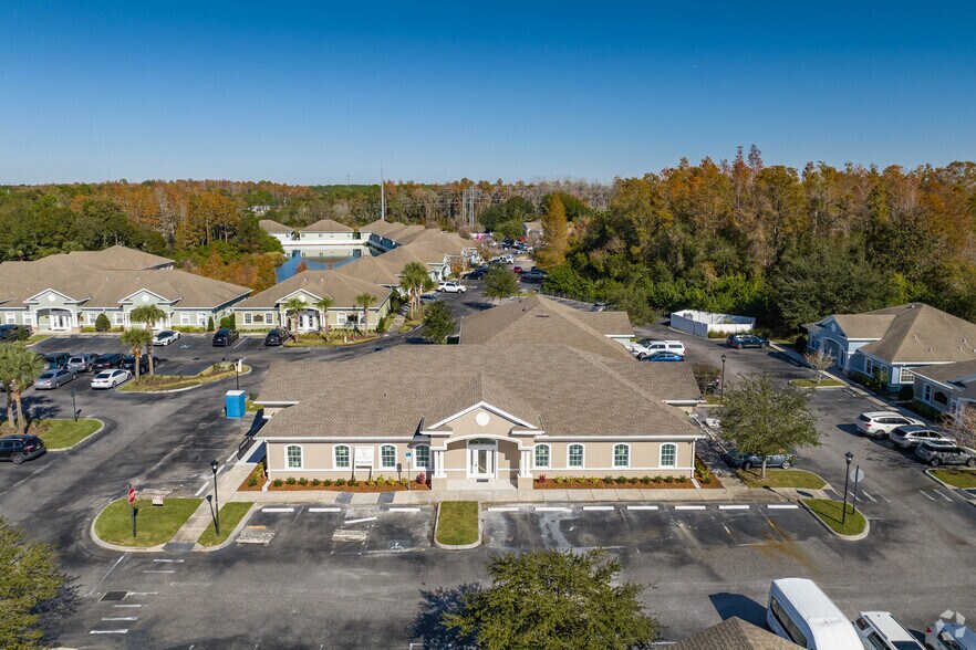 More Photos Of 13021 W Linebaugh Ave, Tampa Medical For Lease