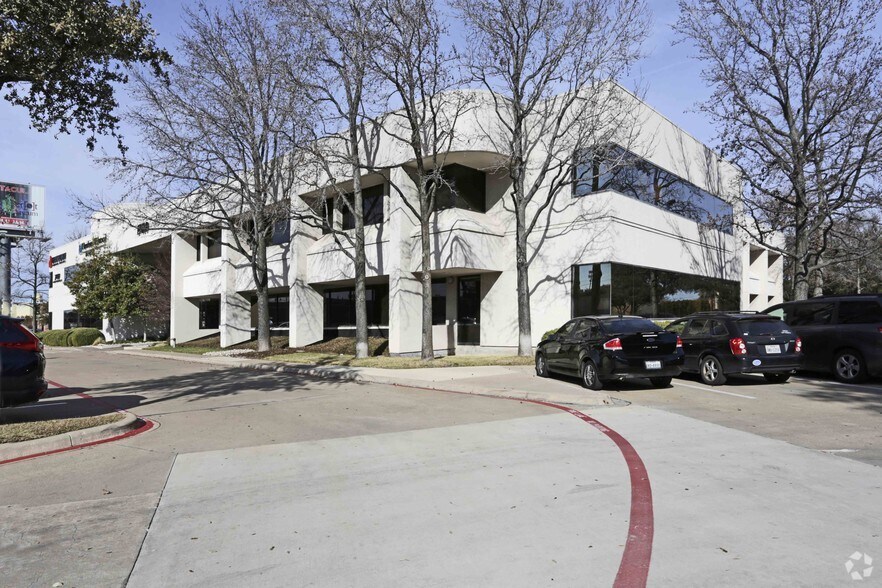 More Photos Of 17480 Dallas Pky, Dallas Office For Lease