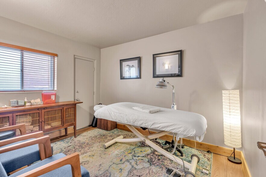 More Photos Of 34 S 500 E, Salt Lake City Medical For Lease