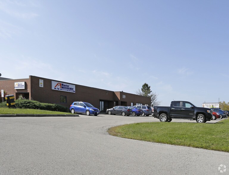 More Photos Of 119 Pinebush Rd, Cambridge Warehouse For Lease