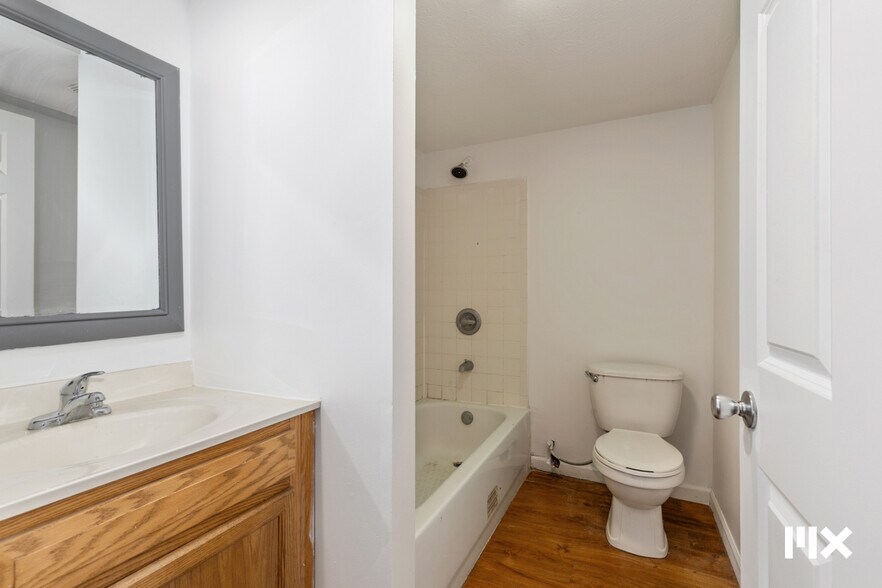 More Photos Of 1731-1733 Oak St, Niles Apartments For Sale