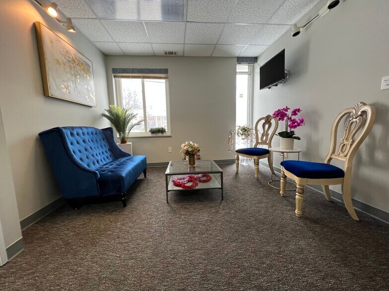 More Photos Of 12415 E 12 Mile Rd, Warren Medical For Lease