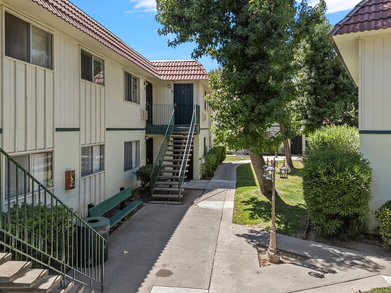 More Photos Of 1600 Buchanan Rd, Antioch Apartments For Sale