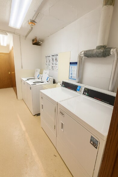 More Photos Of 105 Sunnyslope Rd, Morris Apartments For Sale