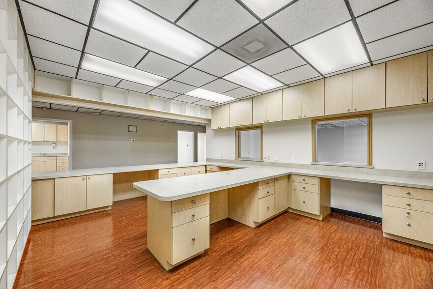 More Photos Of 255 Fortenberry Rd, Merritt Island Medical For Sale