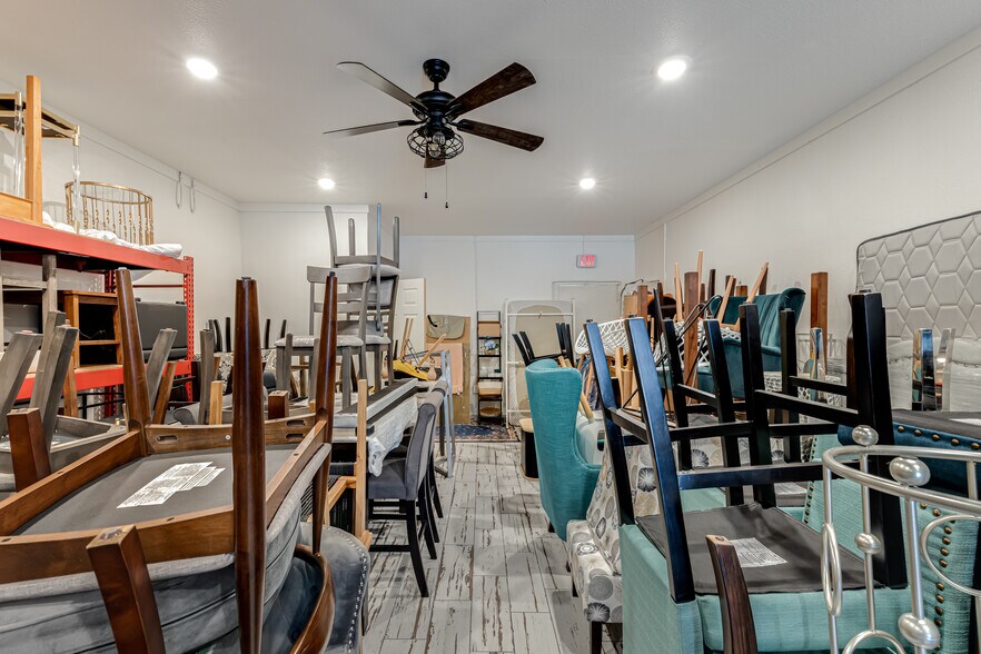 More Photos Of 2518 Culebra Rd, San Antonio Freestanding For Sale