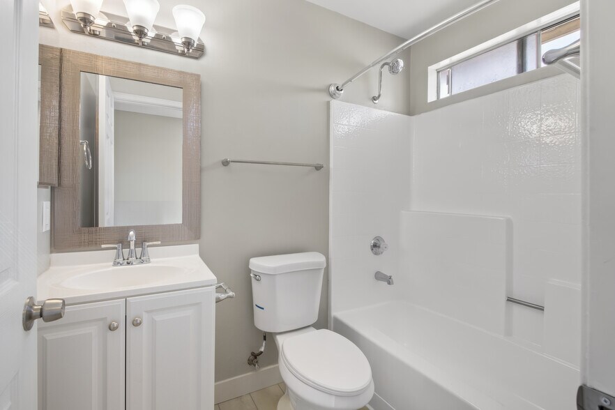 More Photos Of 3710-3750 E Fountain St, Long Beach Apartments For Sale