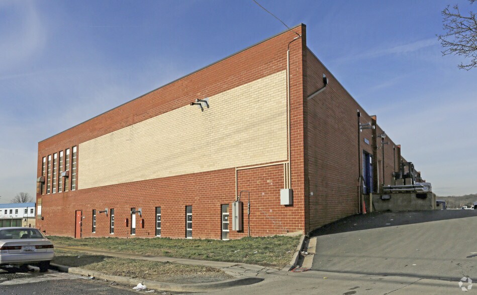 More Photos Of 8630-8670 Old Ardmore Rd, Landover Warehouse For Lease