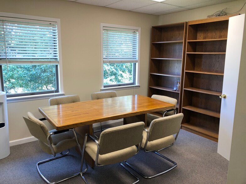 More Photos Of 185 Fairfield Ave, West Caldwell Medical For Lease
