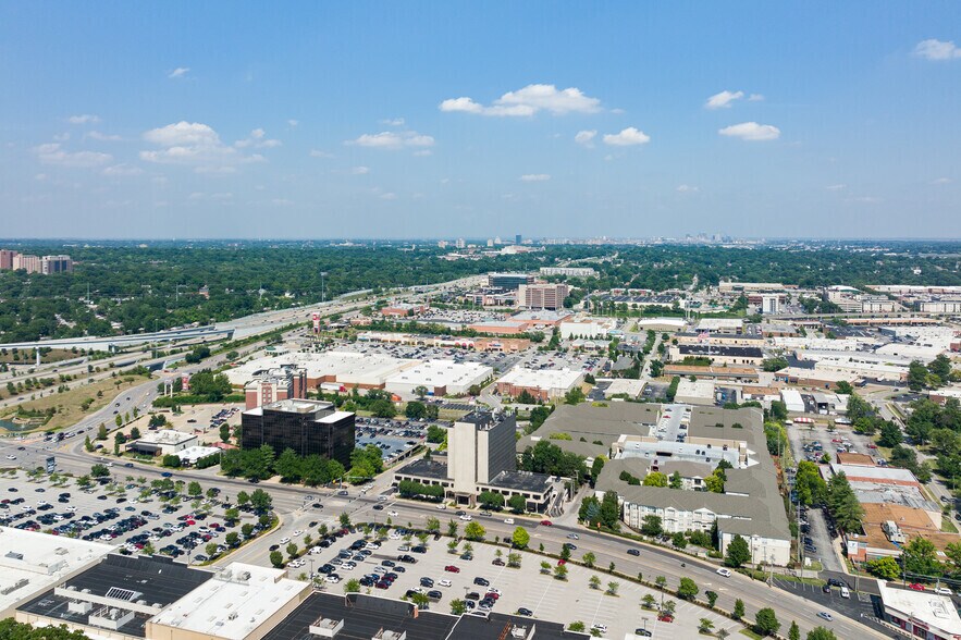 More Photos Of 1750 S Brentwood Blvd, Brentwood Office For Lease