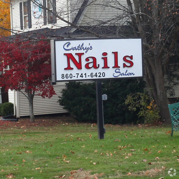More Photos Of 442 Enfield St, Enfield Freestanding For Sale