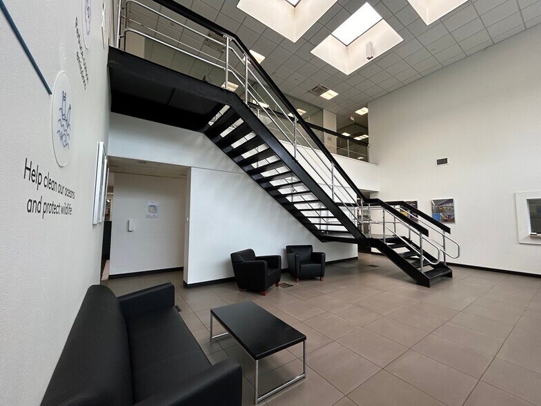 More Photos Of 7510 Montevideo Rd, Jessup Manufacturing For Sale