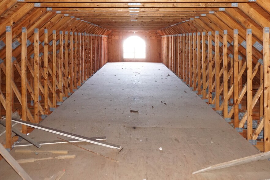 More Photos Of 1413 Martin Springs Dr, Rolla Convenience Store For Lease