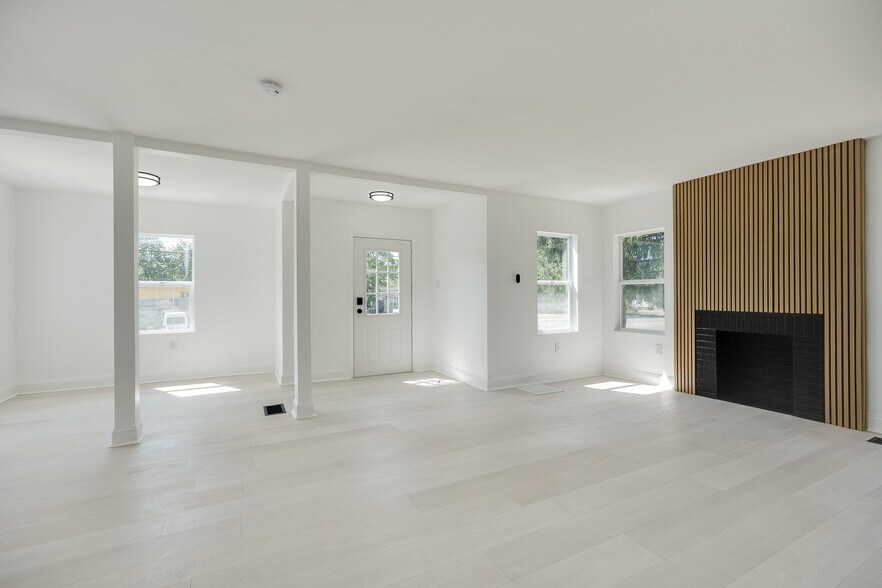 More Photos Of 3801 Salem Ave, Dayton Office For Sale