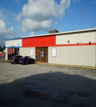 More Photos Of 2729 W Broadway St, Council Bluffs Freestanding For Lease