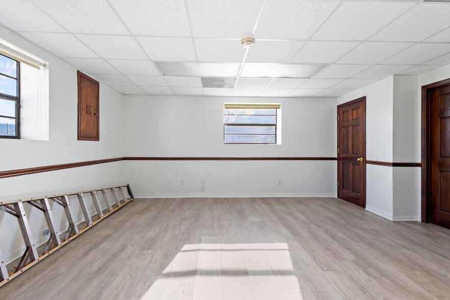 More Photos Of 4400 Metzger Rd, Fort Pierce Service For Lease