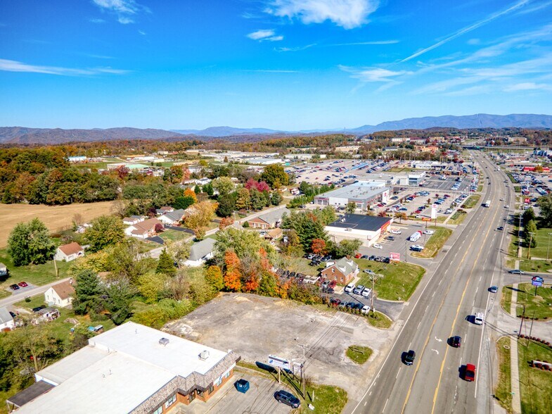 More Photos Of 2140 Roanoke St, Christiansburg Land For Sale