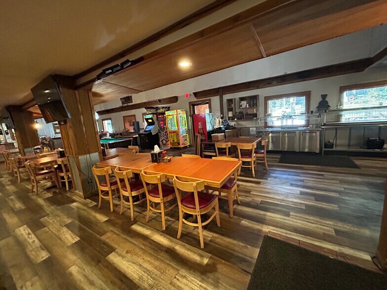 More Photos Of 6460 Banner Elk Hwy, Elk Park Restaurant For Sale
