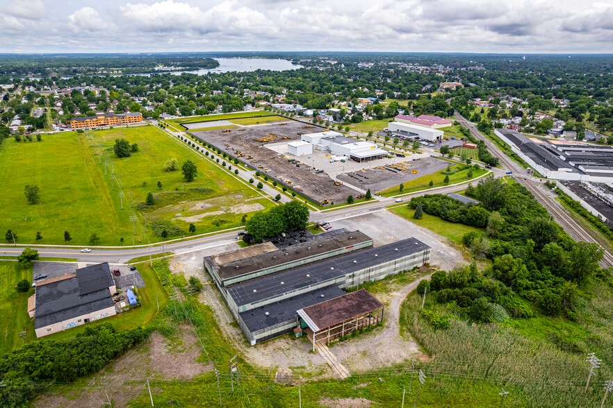 More Photos Of 7 Hackett Dr, Tonawanda Industrial For Sale